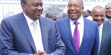 President Uhuru Kenyatta is received at this year’s Ushirika Day Celebrations by Co-op Bank the Group MD and CEO Dr. Gideon Muriuki. The bank has expanded its branch network.