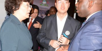 Eric Korir (R), deputy governor of Nakuru county talks to Lv Wei (L), Deputy director general of commerce in Shandong province during a trade meeting in Enashipai Spa in Naivasha, Kenya, Sept. 10, 2019. Chinese investors from Shandong province who are on a visit to Kenya on Tuesday expressed confidence that trade between the two nations will increase. (XINHUA/Robert Manyara)