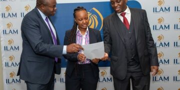 ILAM Fahari I-REIT CEO Raphael Mwito, Dyer and Blair Investment Bank Director Cynthia Mbaru and ILAM CEO Einstein Kihanda. [Photo/ILAM]